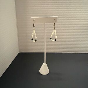 Fresh Water Pearls and Black Beaded Earrings EUC